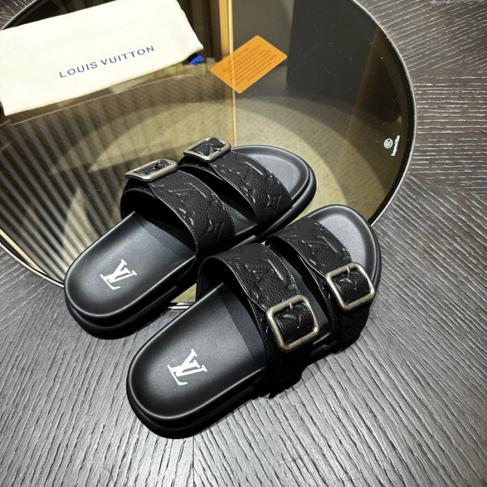 L0VT SANDAL