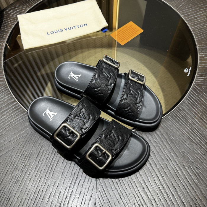 L0VT SANDAL