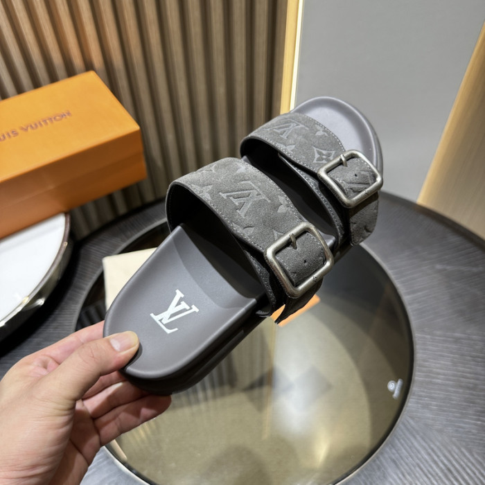 L0VT SANDAL