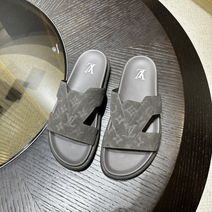 L0VT SANDAL