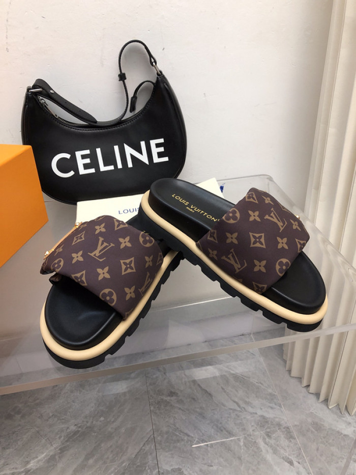 L0VT SANDAL