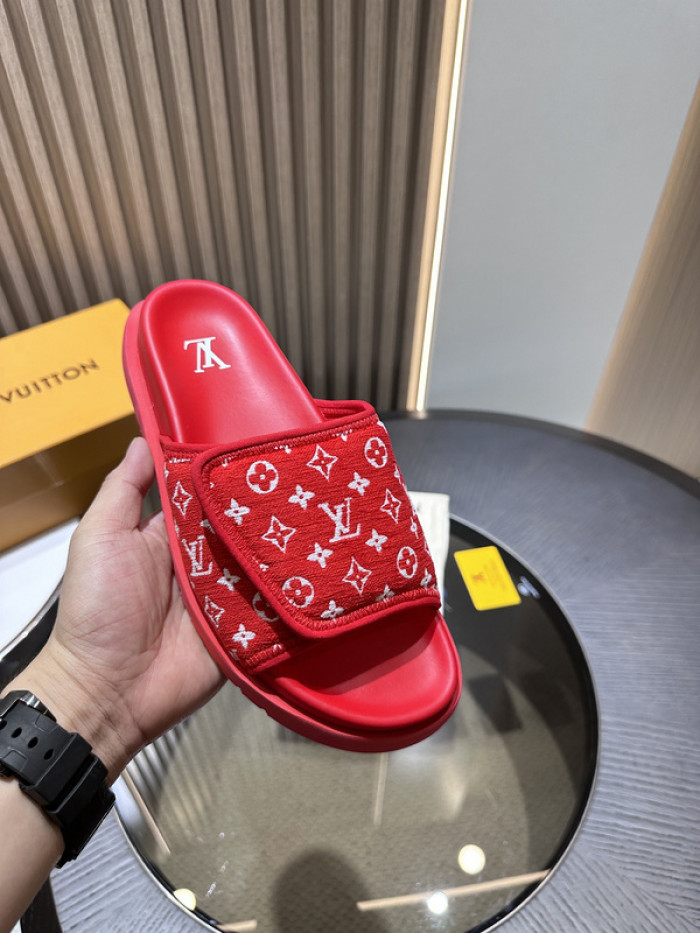 L0VT SANDAL