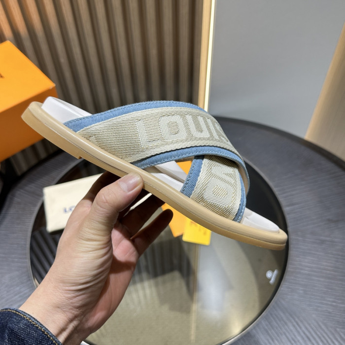 L0VT SANDAL