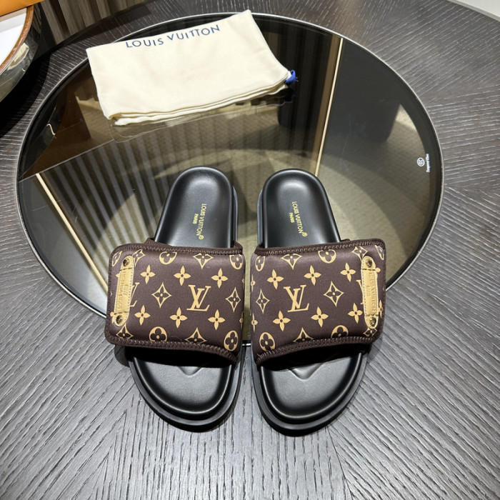L0VT SANDAL