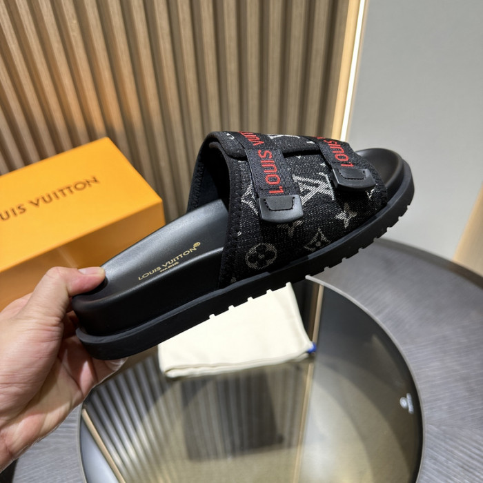 L0VT SANDAL