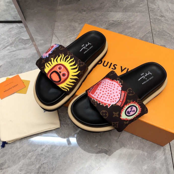 L0VT SANDAL