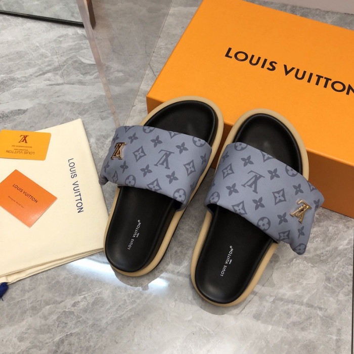 L0VT SANDAL