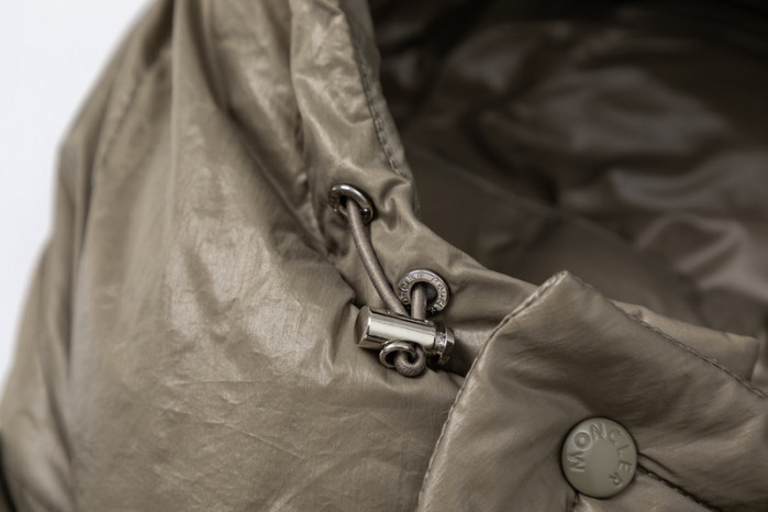 M0*C1ER DOWN JACKET