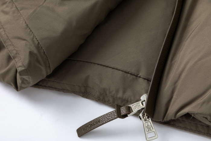 M0*C1ER DOWN JACKET