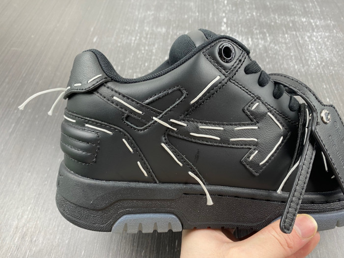 OFW SNEAKER