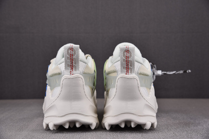 OFW SNEAKER
