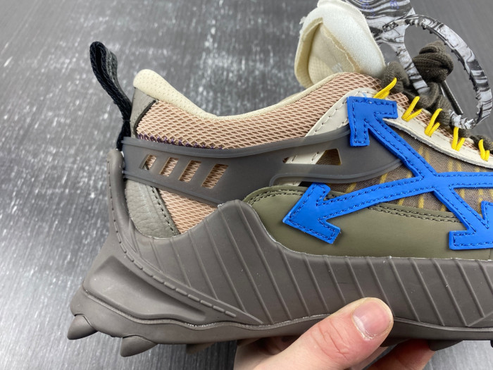 OFW SNEAKER