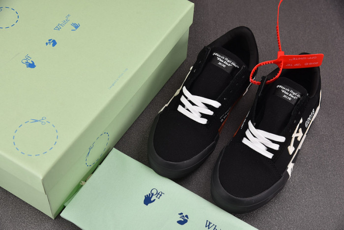 OFW SNEAKER