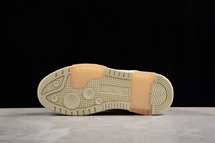 OFW SNEAKER
