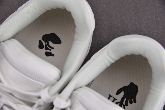 OFW SNEAKER