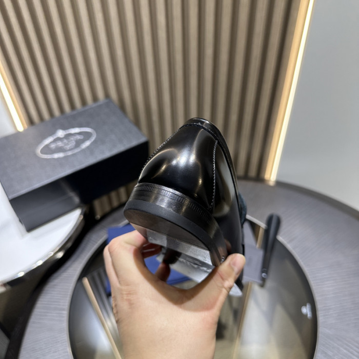 PRAD SNEAKER