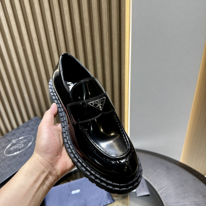 PRAD SNEAKER
