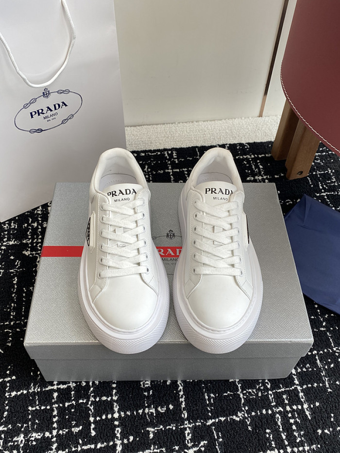 PRAD SNEAKER