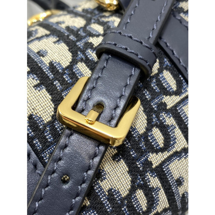 d10r bag